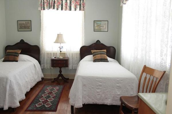 Inn At The Old Silk Mill Fredericksburg Exterior foto