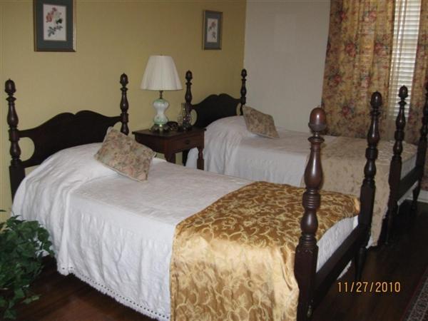 Inn At The Old Silk Mill Fredericksburg Exterior foto